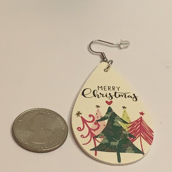 Christmas Earring, Christmas Tree Earring, Holiday Earring, Gift Idea, Tree - Picture 6 of 6